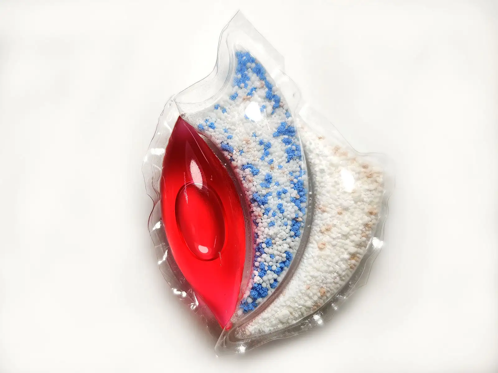 Laundry capsule 3 in 1 three compartments