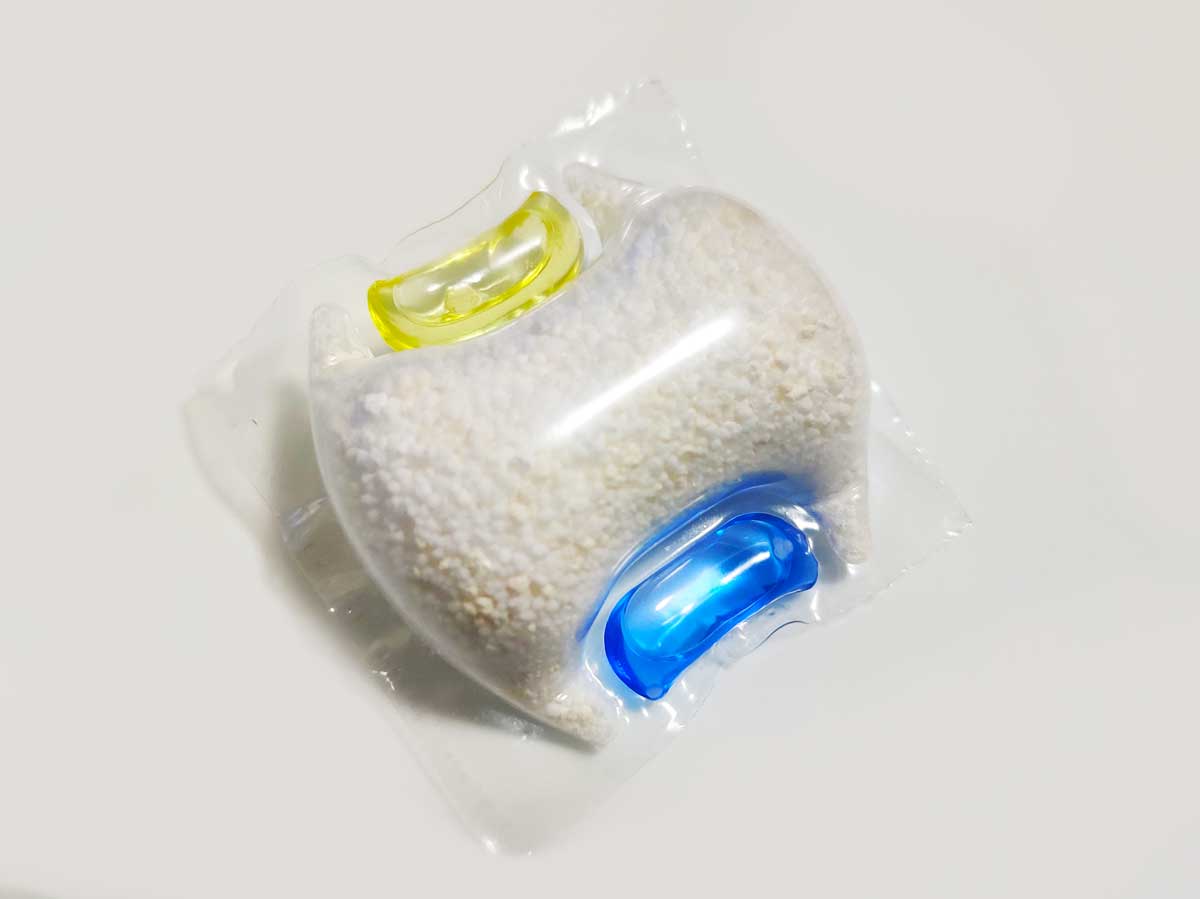 Laundry capsule 3 in 1 three compartments